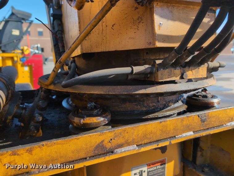 image for item EG2740 2009 Wausau MP-3D snow blower