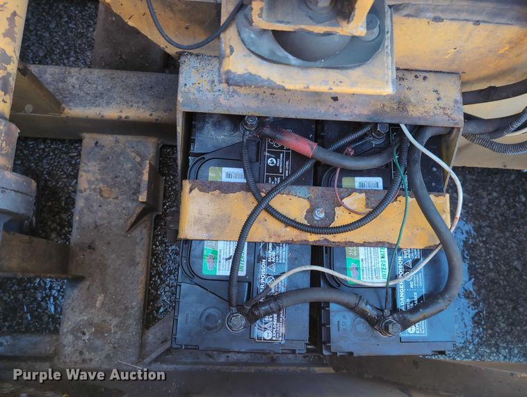 image for item EG2740 2009 Wausau MP-3D snow blower