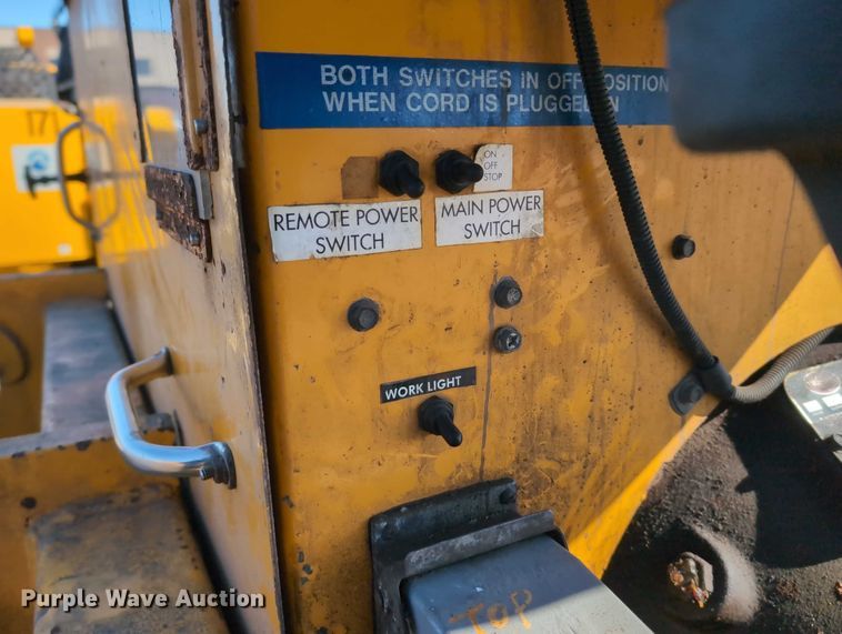 image for item EG2740 2009 Wausau MP-3D snow blower