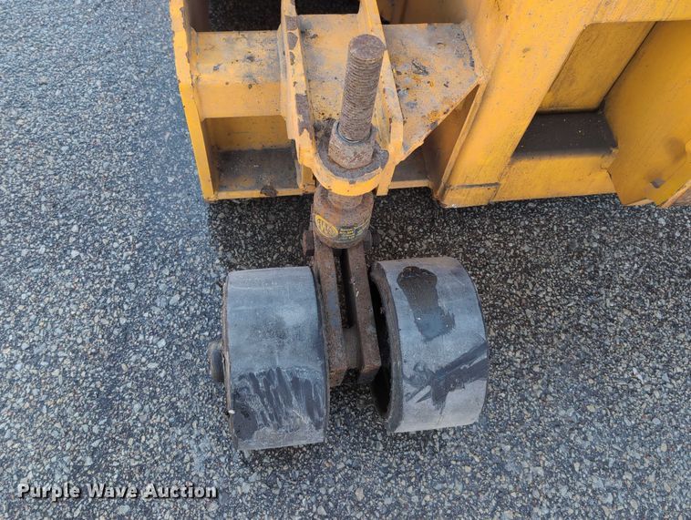 image for item EG2740 2009 Wausau MP-3D snow blower