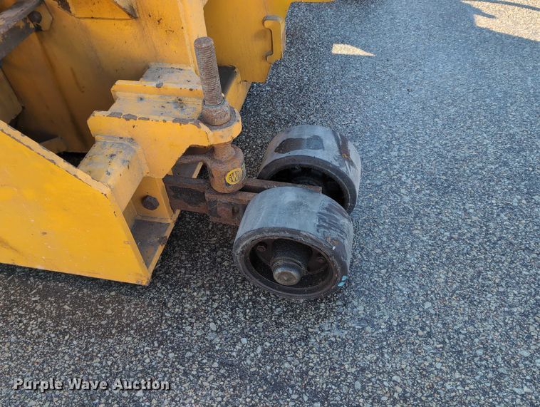 image for item EG2740 2009 Wausau MP-3D snow blower