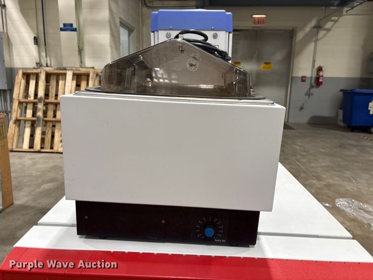 image for item EI5754 Lab equipment