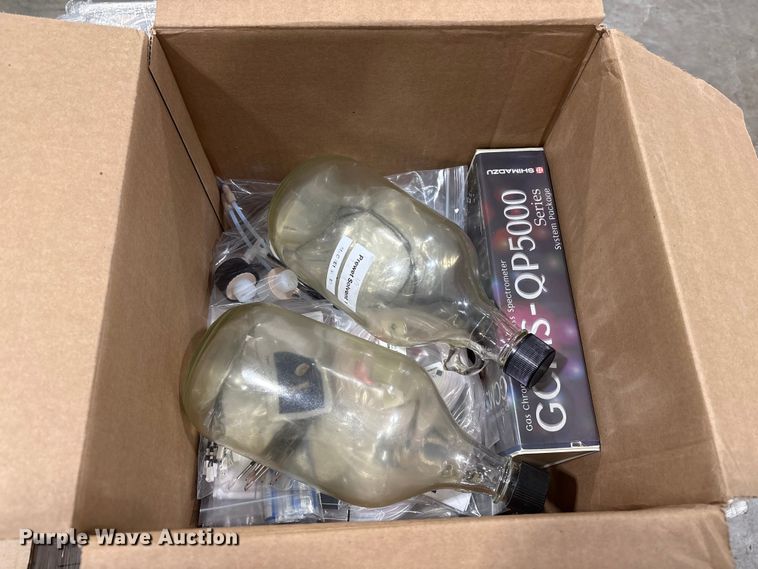 image for item EI5755 Lab equipment