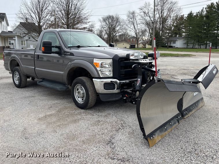 image for item EM5014 2012 Ford F250 Super Duty pickup truck