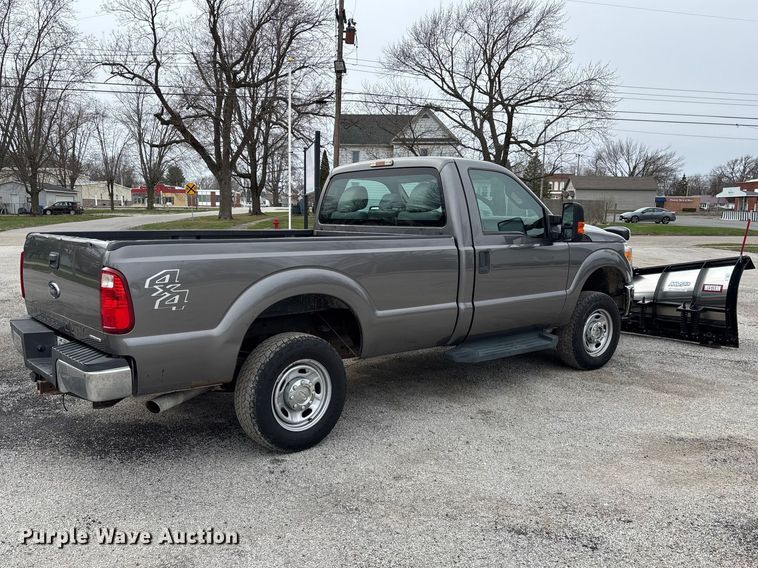 image for item EM5014 2012 Ford F250 Super Duty pickup truck