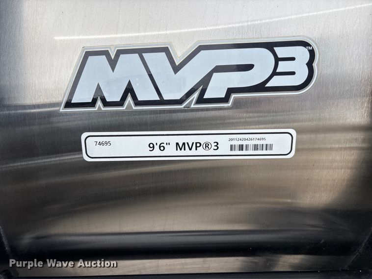 image for item EM5014 2012 Ford F250 Super Duty pickup truck