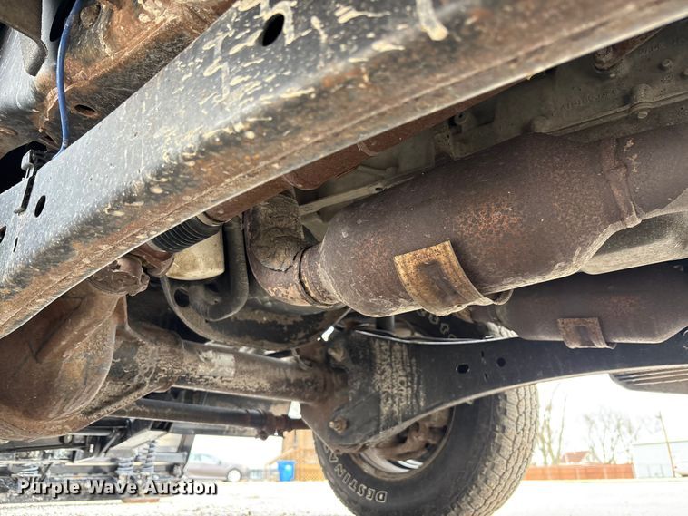 image for item EM5014 2012 Ford F250 Super Duty pickup truck