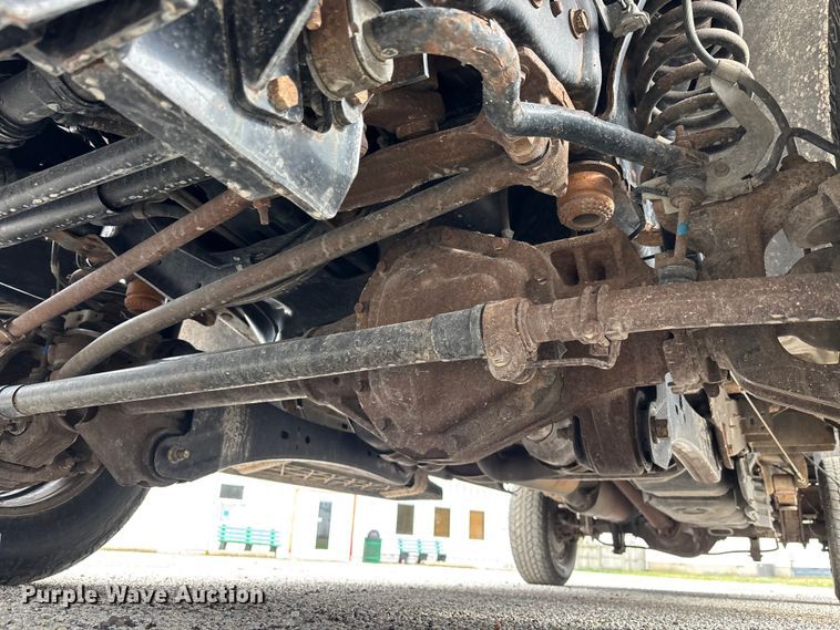 image for item EM5014 2012 Ford F250 Super Duty pickup truck