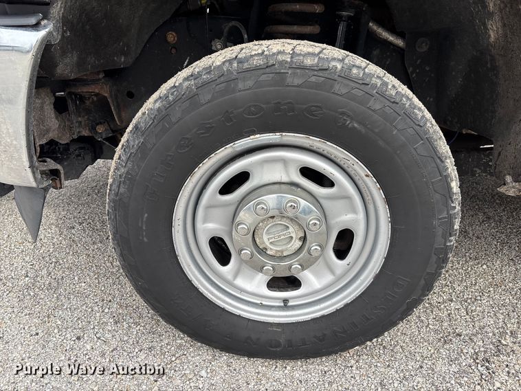 image for item EM5014 2012 Ford F250 Super Duty pickup truck