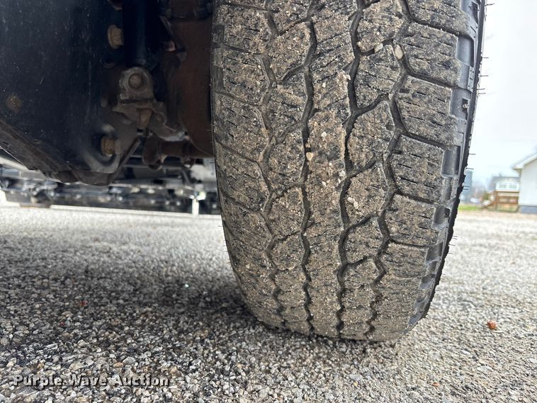 image for item EM5014 2012 Ford F250 Super Duty pickup truck