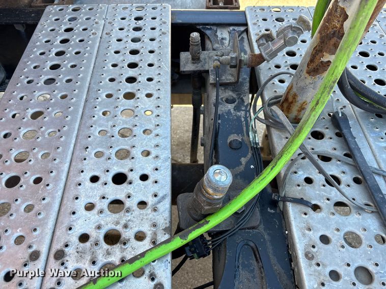 image for item EM5015 2009 Sterling L-Line semi truck