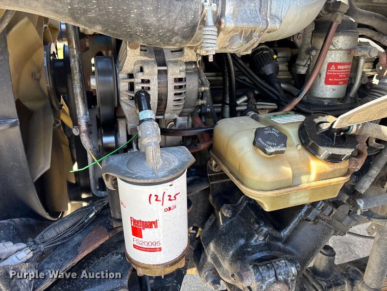 image for item EM5015 2009 Sterling L-Line semi truck