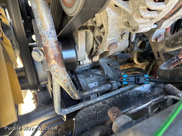 image for item EM5015 2009 Sterling L-Line semi truck