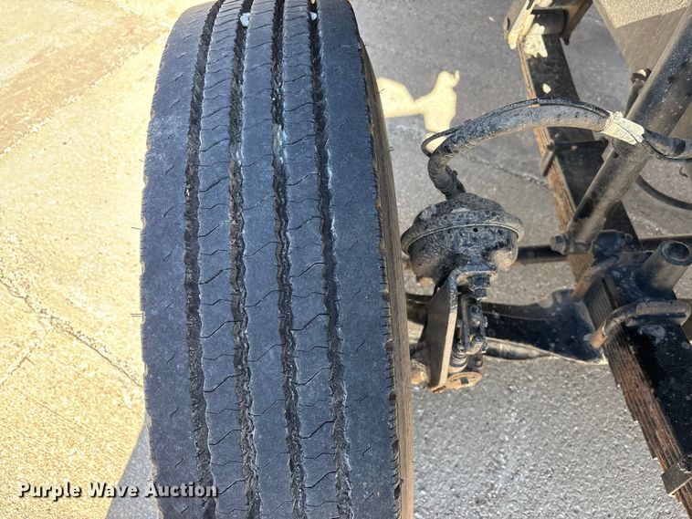 image for item EM5015 2009 Sterling L-Line semi truck