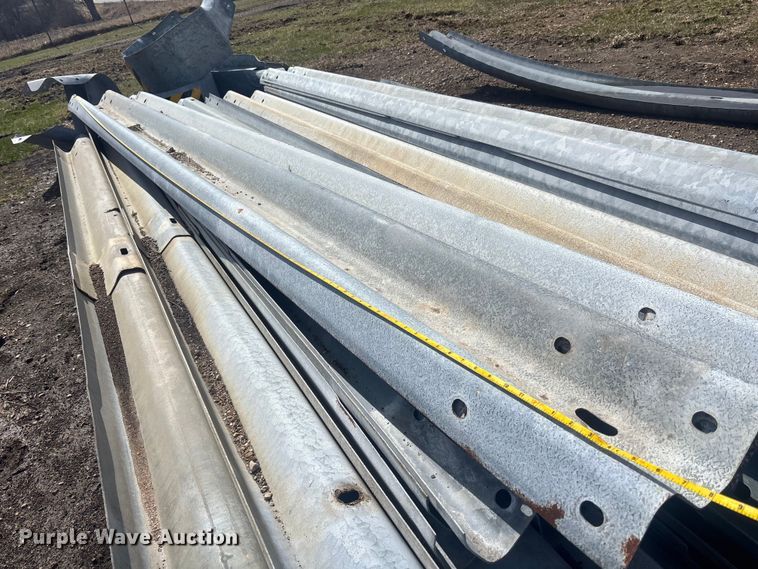 image for item EM5016 Guard rail