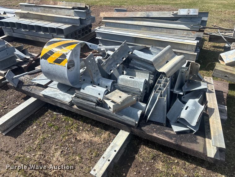 image for item EM5016 Guard rail