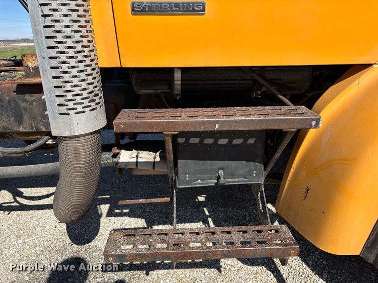 image for item EM5018 2002 Sterling L-LIne dump truck