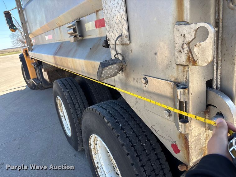 image for item EM5018 2002 Sterling L-LIne dump truck