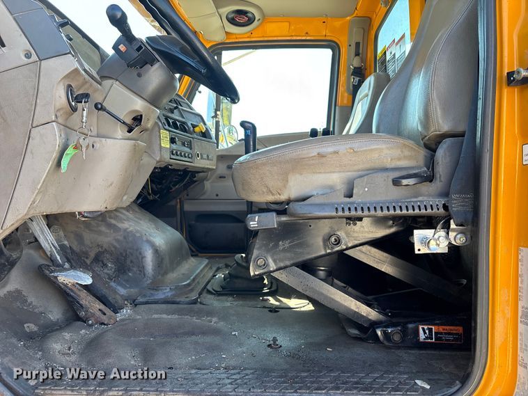 image for item EM5018 2002 Sterling L-LIne dump truck