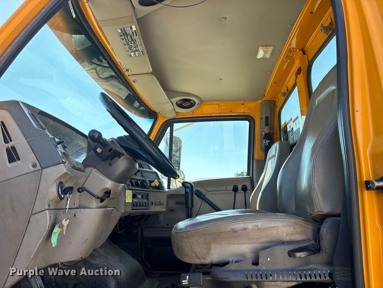 image for item EM5018 2002 Sterling L-LIne dump truck