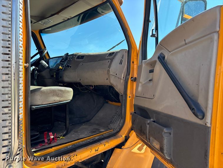 image for item EM5018 2002 Sterling L-LIne dump truck