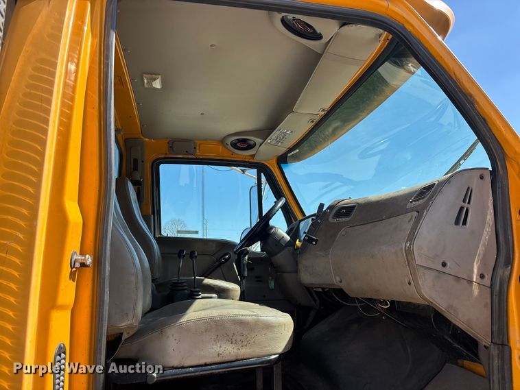 image for item EM5018 2002 Sterling L-LIne dump truck