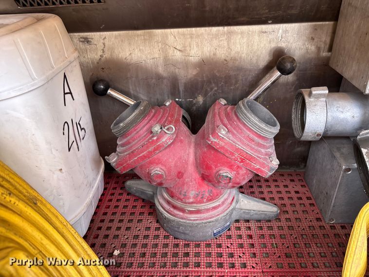 image for item EM5039 1988 Ford L9000 tanker fire truck