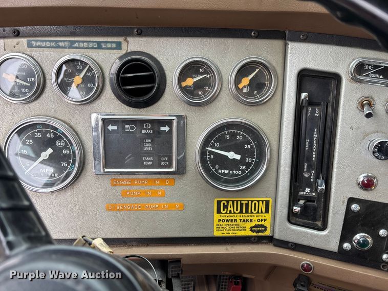 image for item EM5039 1988 Ford L9000 tanker fire truck