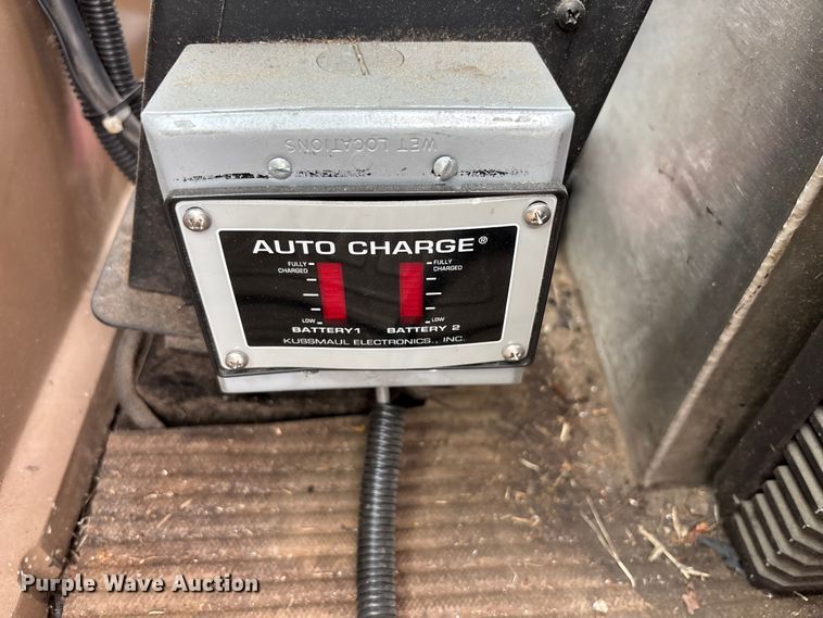 image for item EM5039 1988 Ford L9000 tanker fire truck