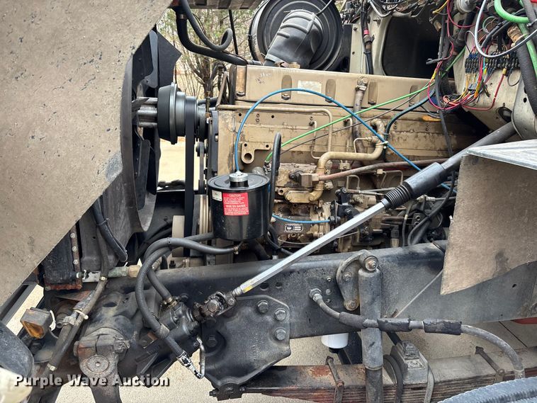 image for item EM5039 1988 Ford L9000 tanker fire truck