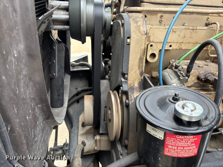 image for item EM5039 1988 Ford L9000 tanker fire truck