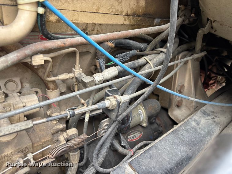 image for item EM5039 1988 Ford L9000 tanker fire truck