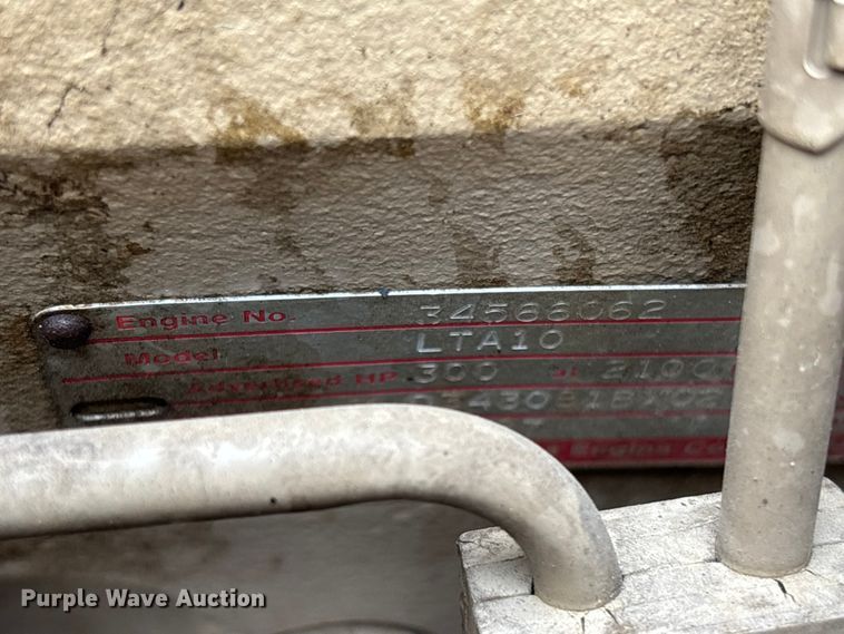 image for item EM5039 1988 Ford L9000 tanker fire truck