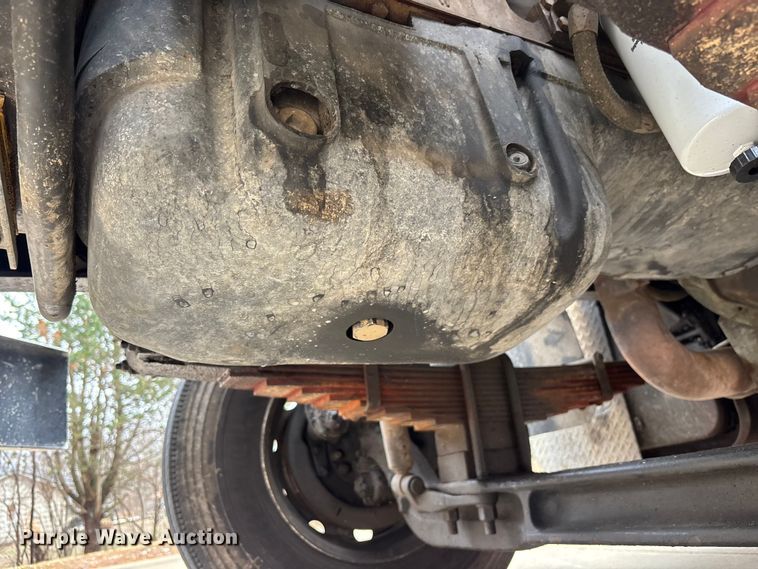 image for item EM5039 1988 Ford L9000 tanker fire truck