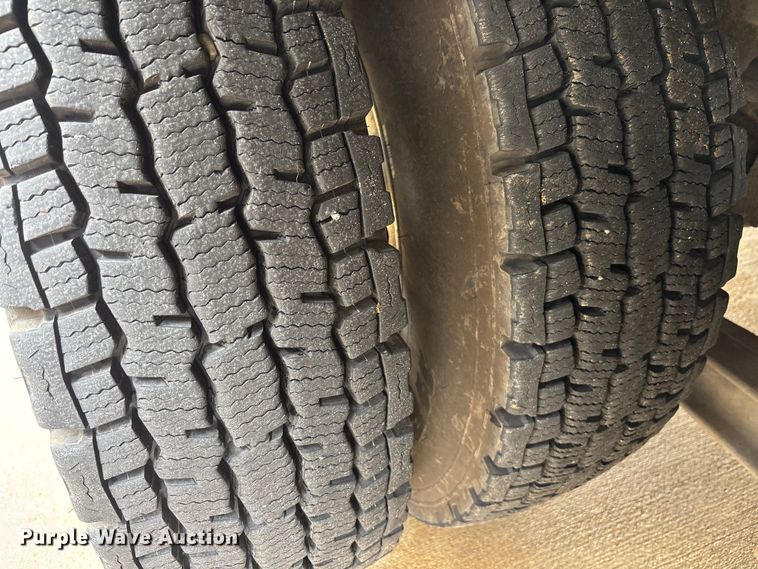 image for item EM5039 1988 Ford L9000 tanker fire truck