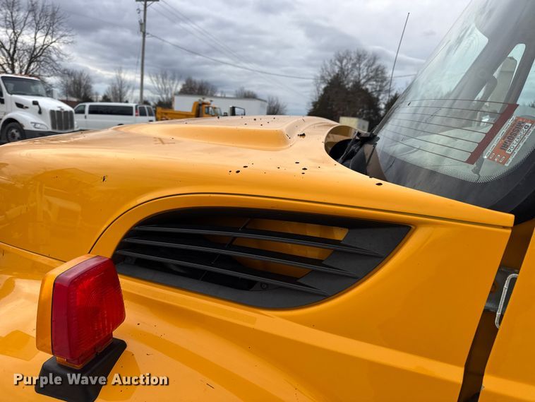 image for item EN0899 2016 International 7500 dump truck