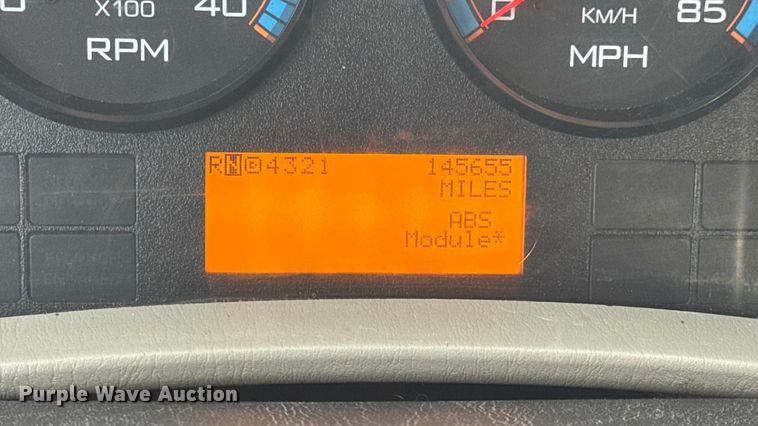 image for item EN0899 2016 International 7500 dump truck