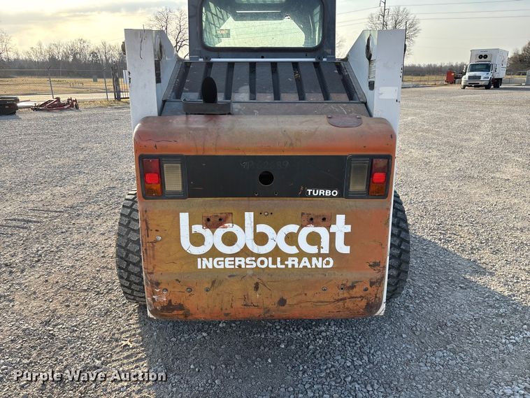 image for item EN5994 1999 Bobcat 863 skid steer loader