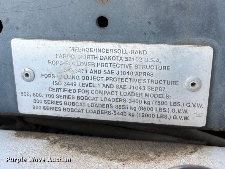 image for item EN5994 1999 Bobcat 863 skid steer loader