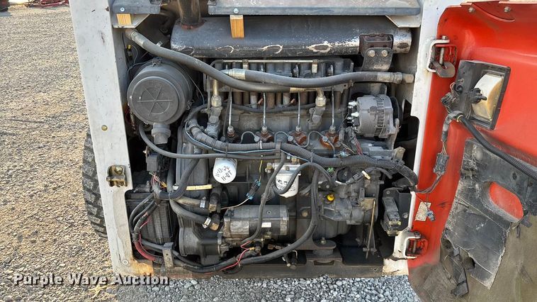 image for item EN5994 1999 Bobcat 863 skid steer loader