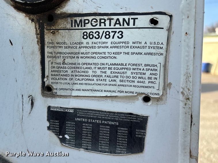 image for item EN5994 1999 Bobcat 863 skid steer loader