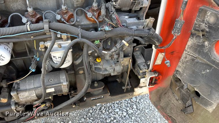 image for item EN5994 1999 Bobcat 863 skid steer loader