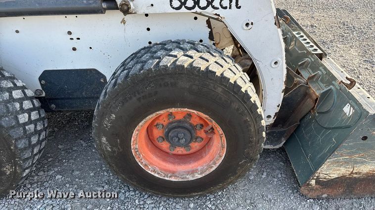 image for item EN5994 1999 Bobcat 863 skid steer loader
