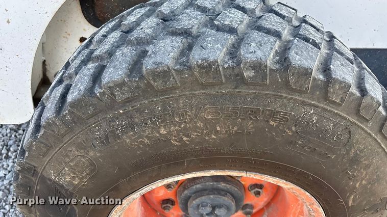 image for item EN5994 1999 Bobcat 863 skid steer loader