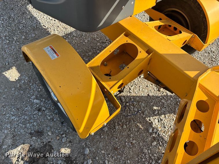 image for item EN5995 2008 Bil-Jax 5533A boom lift