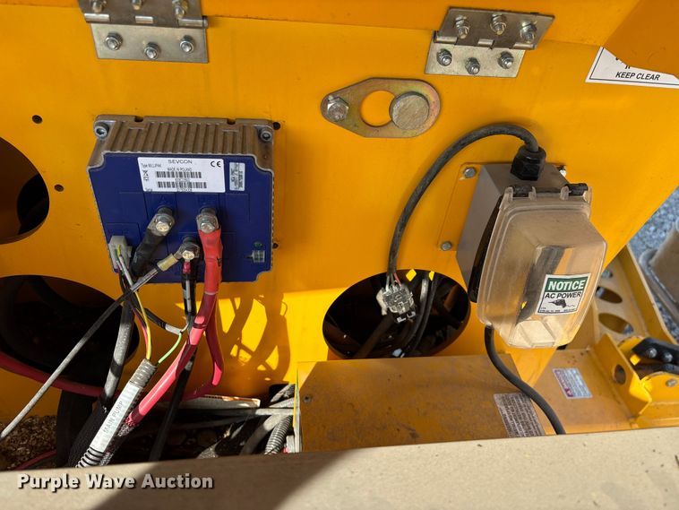 image for item EN5995 2008 Bil-Jax 5533A boom lift