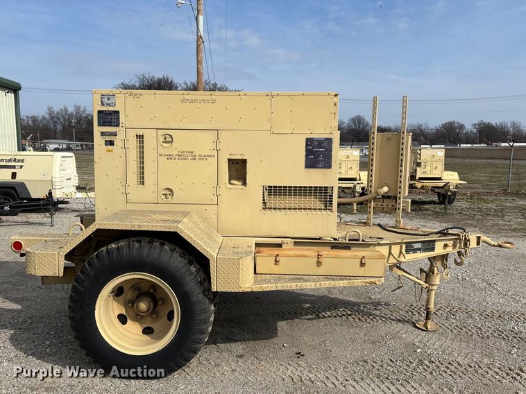 image for item EN5996 U.S. Department of Defense MEP-805A generator