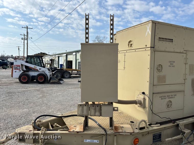 image for item EN5996 U.S. Department of Defense MEP-805A generator