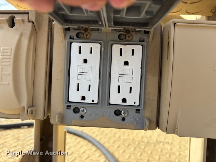 image for item EN5996 U.S. Department of Defense MEP-805A generator