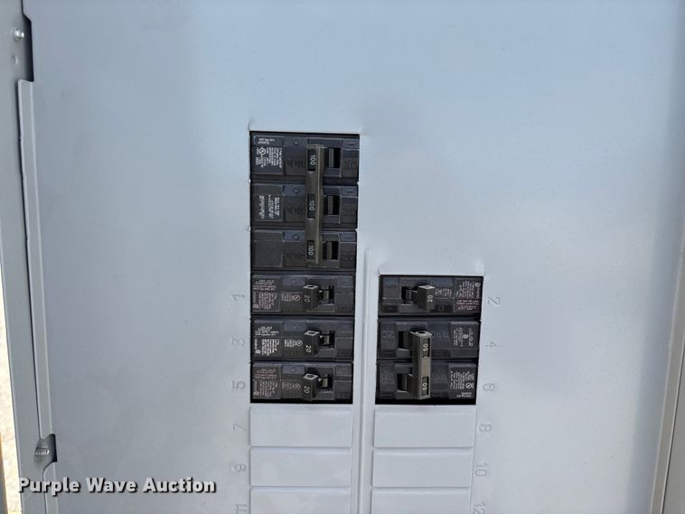 image for item EN5996 U.S. Department of Defense MEP-805A generator